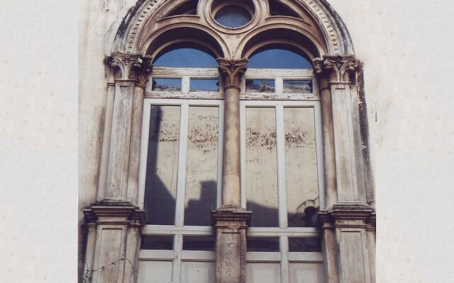 catalogImage