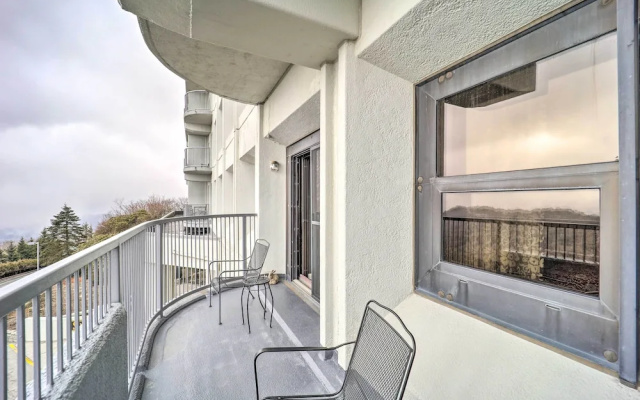 3 Mi to Skiing: Mtn-view Condo in Sugar Top Resort