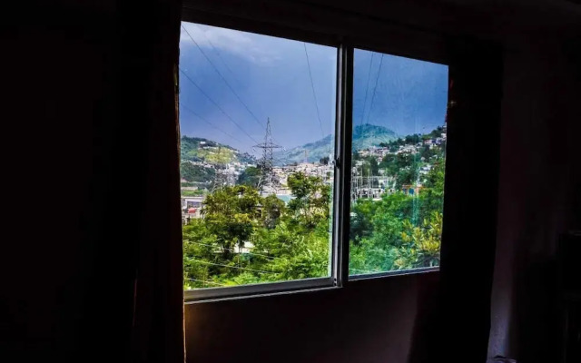 Hotel Kashmir Lodge Muzaffarabad