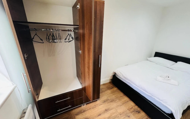 1-bed Apartment in Ealing