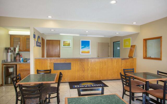 Days Inn Wichita West