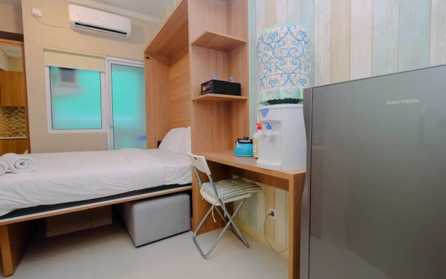 New Modern Studio Apartment at Green Pramuka City