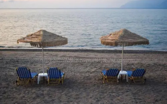 Mesogios Beach Hotel