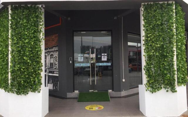 96 boutique hotel