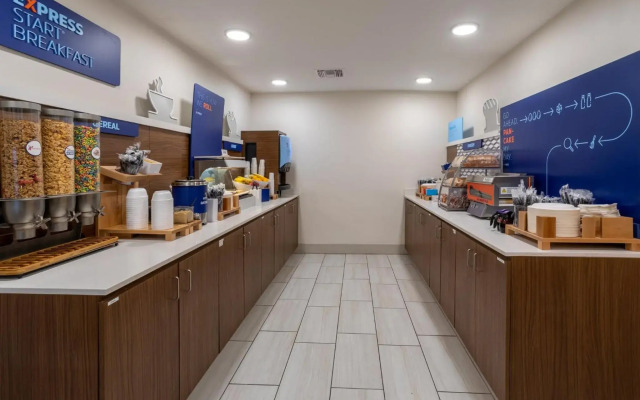 Holiday Inn Express & Suites Tucson North – Marana by IHG