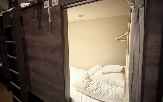 bnb+ Sarasa Nara - Hostel