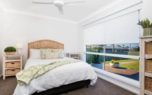 Periwinkle I Pet Friendly I 2 Mins Walk to Beach