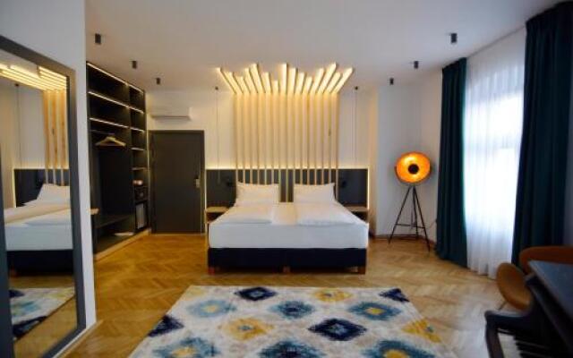 Kleines Hotel