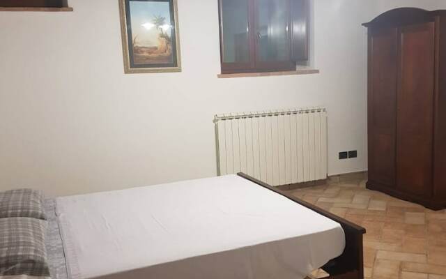 Portion of a Farmhouse With 30 Beds - 4 Apartments and 2 Rooms