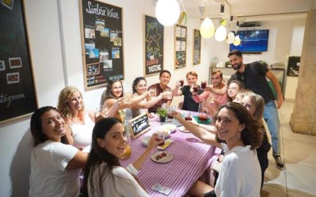 Lost Inn Lisbon Hostel