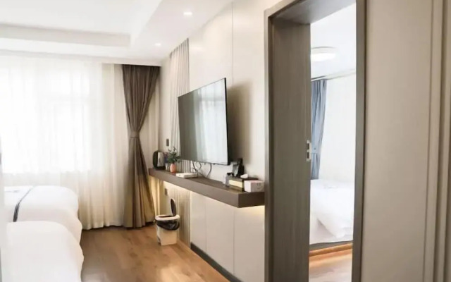 Foguang Hotel