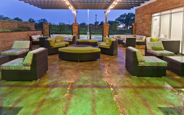 Holiday Inn Austin Airport by IHG