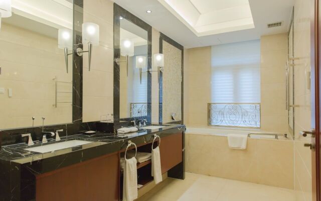 Nanjing Greenland Yuhao Hot Spring Hotel