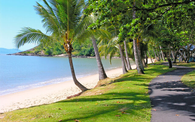 Sea Change Beachfront Apartments