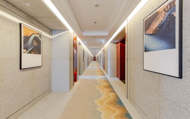 Binhai Jinling International Hotel