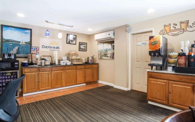 Quality Inn Jersey Shore Beach