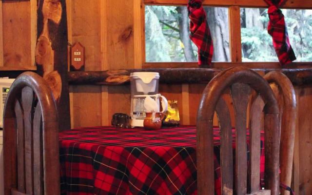 Los Vagones Cabañas Restaurante Bar