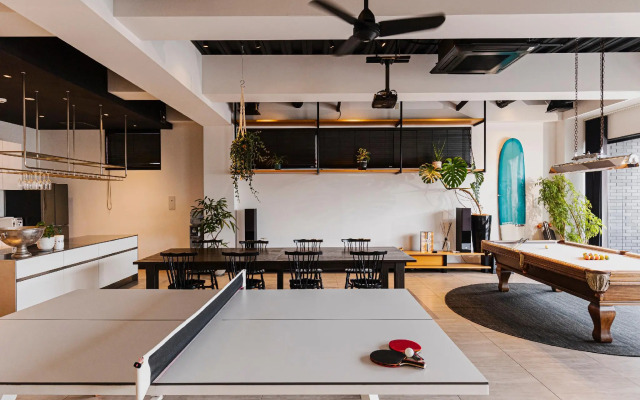 H Hotel
