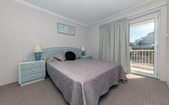 Albacore Unit 4, 12 Ondine Close