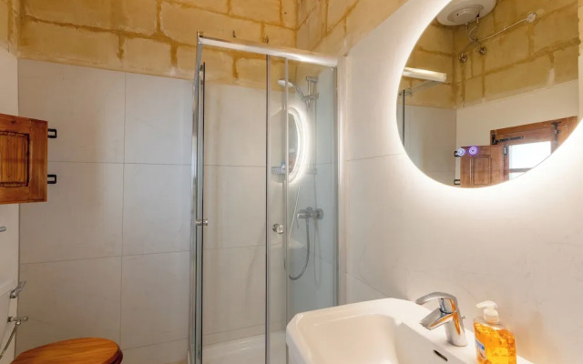 Bebbuxija Pool Farmhouse Gozo