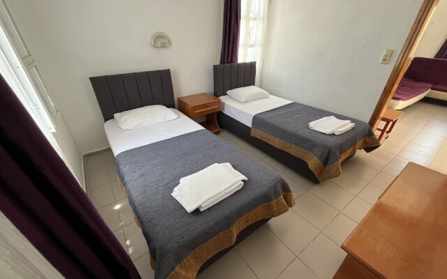 Ege Apartments