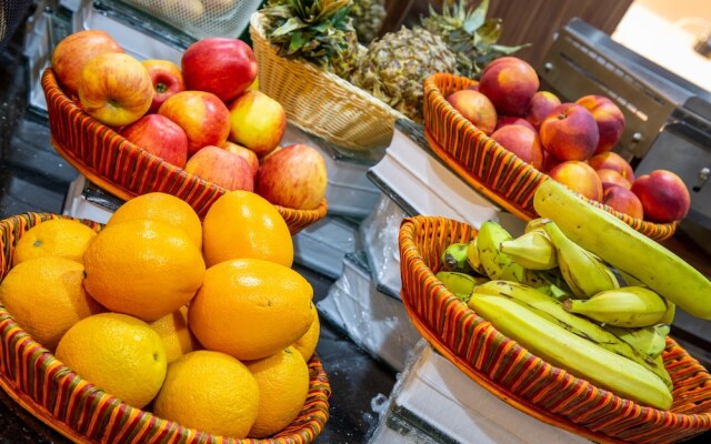 Petra Moon Luxury Hotel