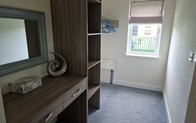 Maple 2 Bedroom Luxury Lodge in Mid Wales