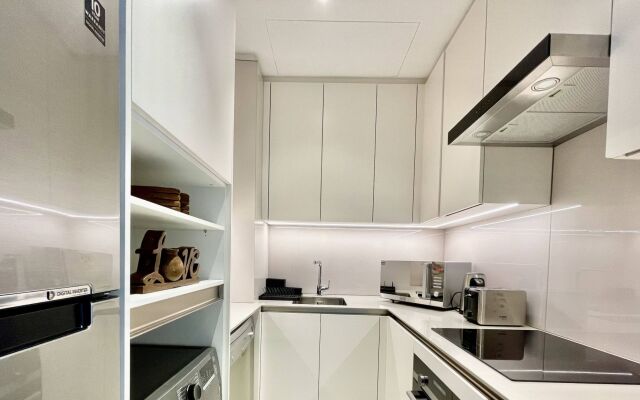 Ultimate Luxury at The Address Jumeirah Beach Residence