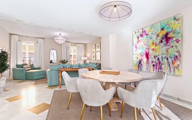 Genteel Home Palacio Abades Terrace