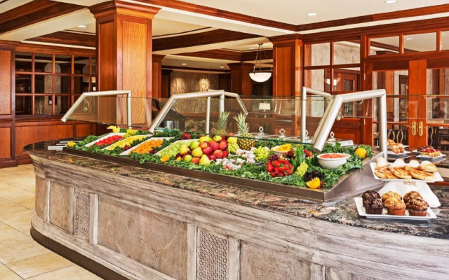 Crowne Plaza Knoxville Downtown University by IHG