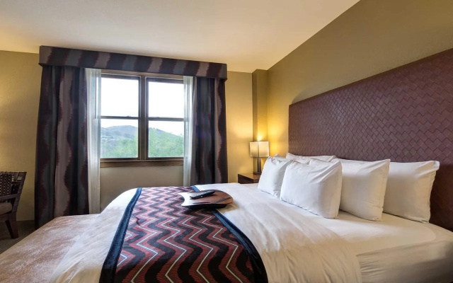 The Golden Hotel, an Ascend Collection Hotel