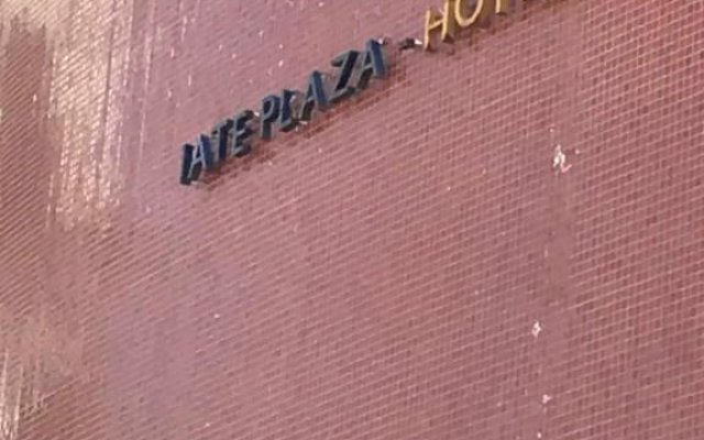 Iate Plaza Hotel