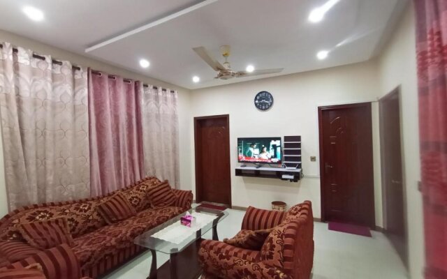 2BR Fully Furnished Modern House at Prime Location