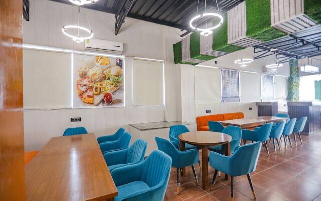 Fabhotel The Horizon