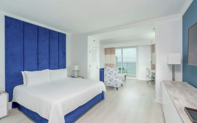 Residences at Fontainebleau Miami