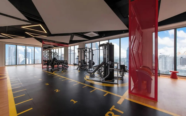 Majestic by Avery &10 mins to Twin Tower