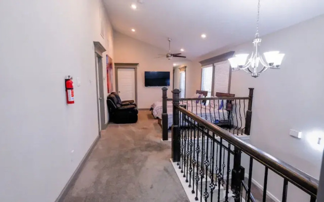 3Bdrm 3.5Bath 7Beds - NRG GRB MM-Park