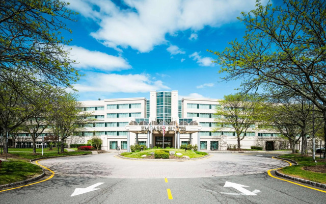 Embassy Suites by Hilton Parsippany