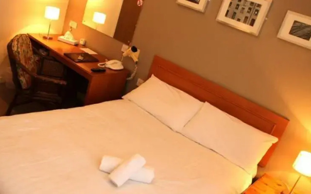 Swans Hotel