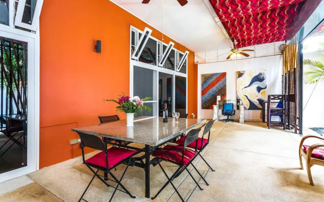 Jungceylon Villa in Patong by Lofty