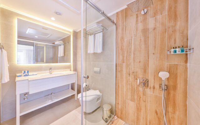 Hilaris Hotel