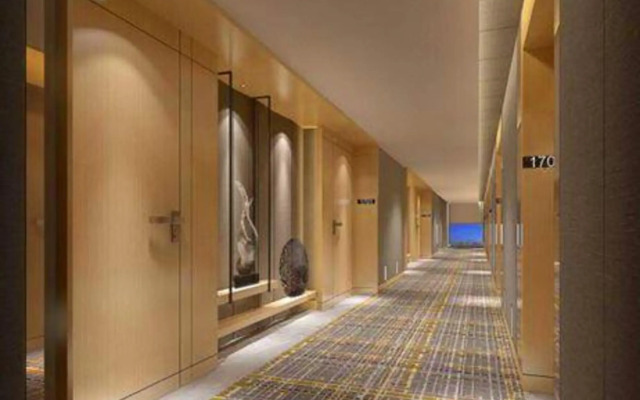 Oriental Hotel