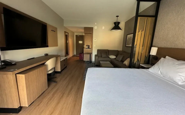 Hyatt Place Windsor
