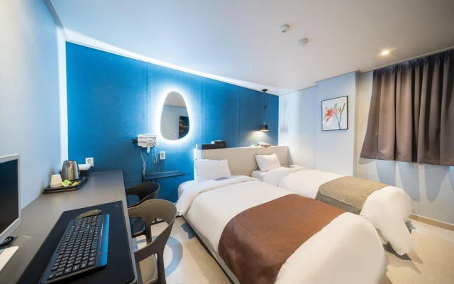 Uiwang Hotel Nine