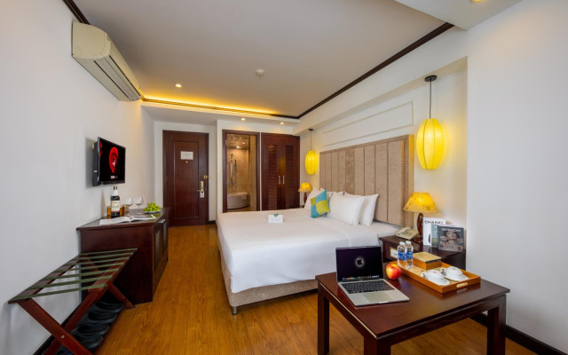 Babylon Grand Hotel & Spa – Guest Rooms – Hanoi