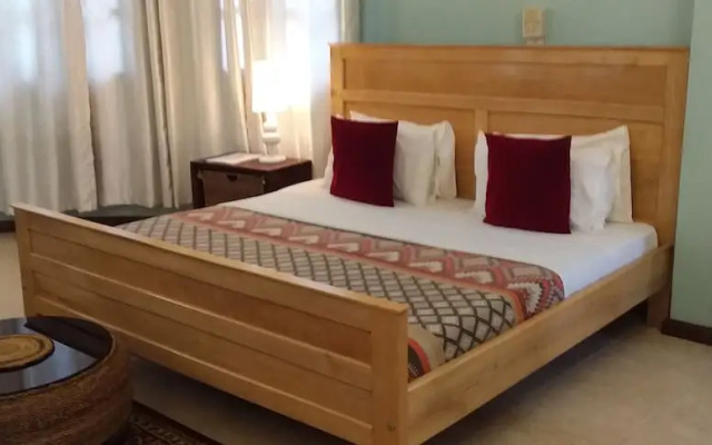 The Estate Ebwerenga