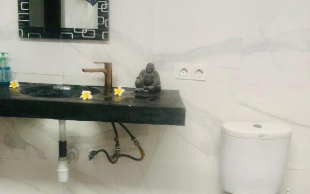 Lembongan Beach House