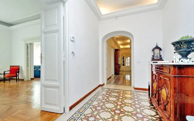 Treasurerome Spanish Steps Family 4BR