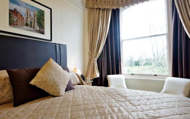 Bronte Guest House