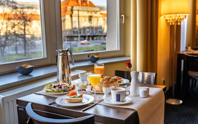 Hotel Royal International